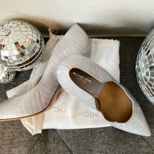 Michael Kors Collection blue/periwinkle Snake Skin Heels. BRAND NEW! Sz39